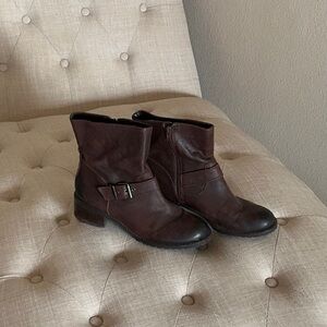 Lord & Taylor Brown Ankle Booties with Slouchy Design